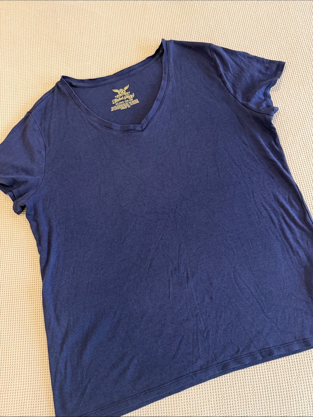 Faded Glory Women's Navy V-Neck Short Sleeve Tee